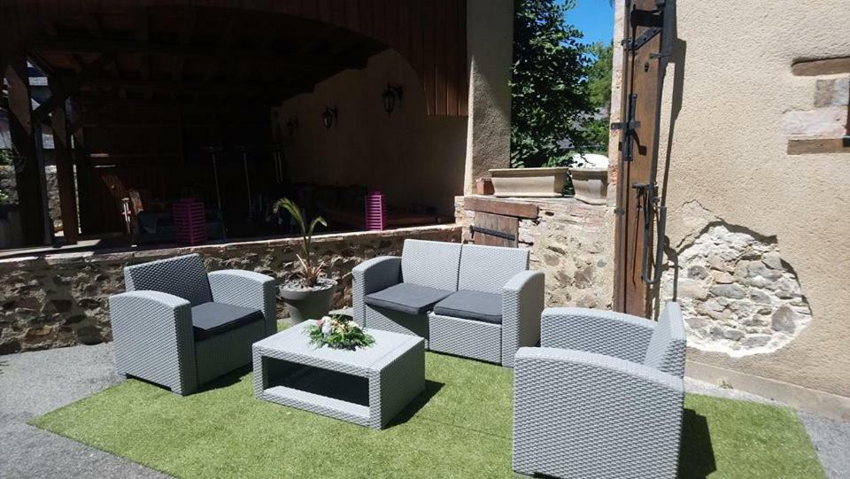Le Relais de la Calèche Hotel Saint-Denis-dʼAnjou Esterno foto